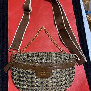 Cahres & Heka Crossbody Bag